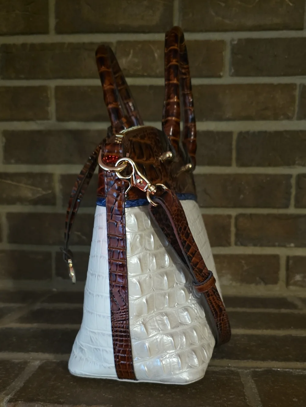 Brahmin duxbury satchel